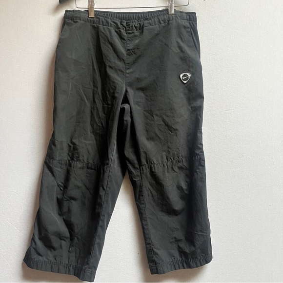 Nike ACG wide leg cropped joggers Sz 33 - Picture 1 of 11